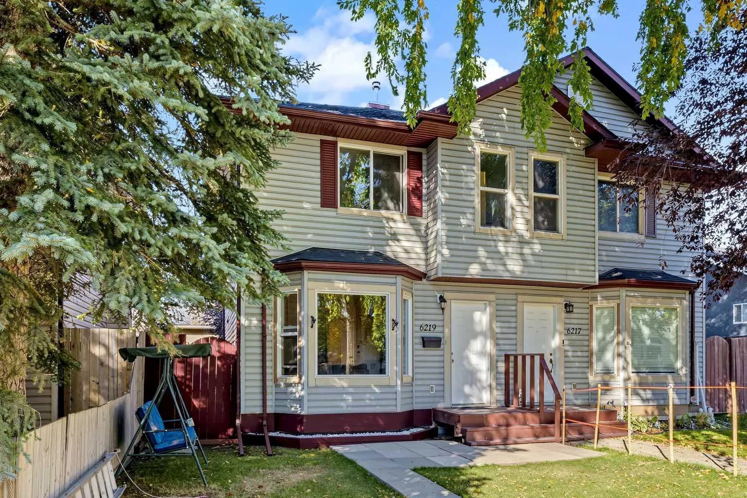 Semi Detached (Half Duplex)