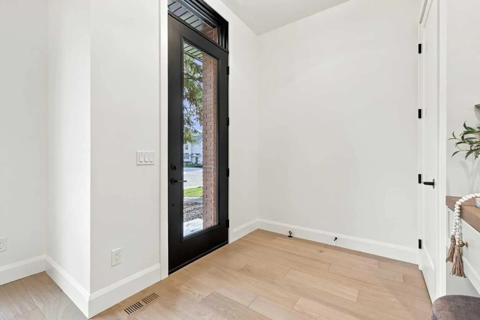 Semi Detached (Half Duplex)