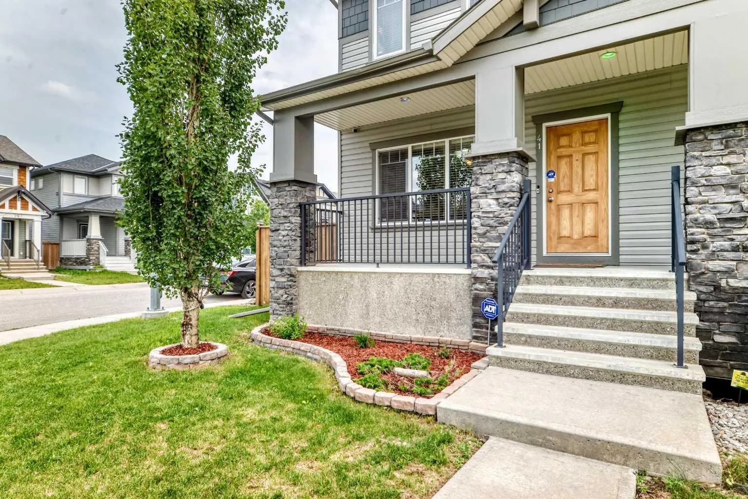 Semi Detached (Half Duplex)