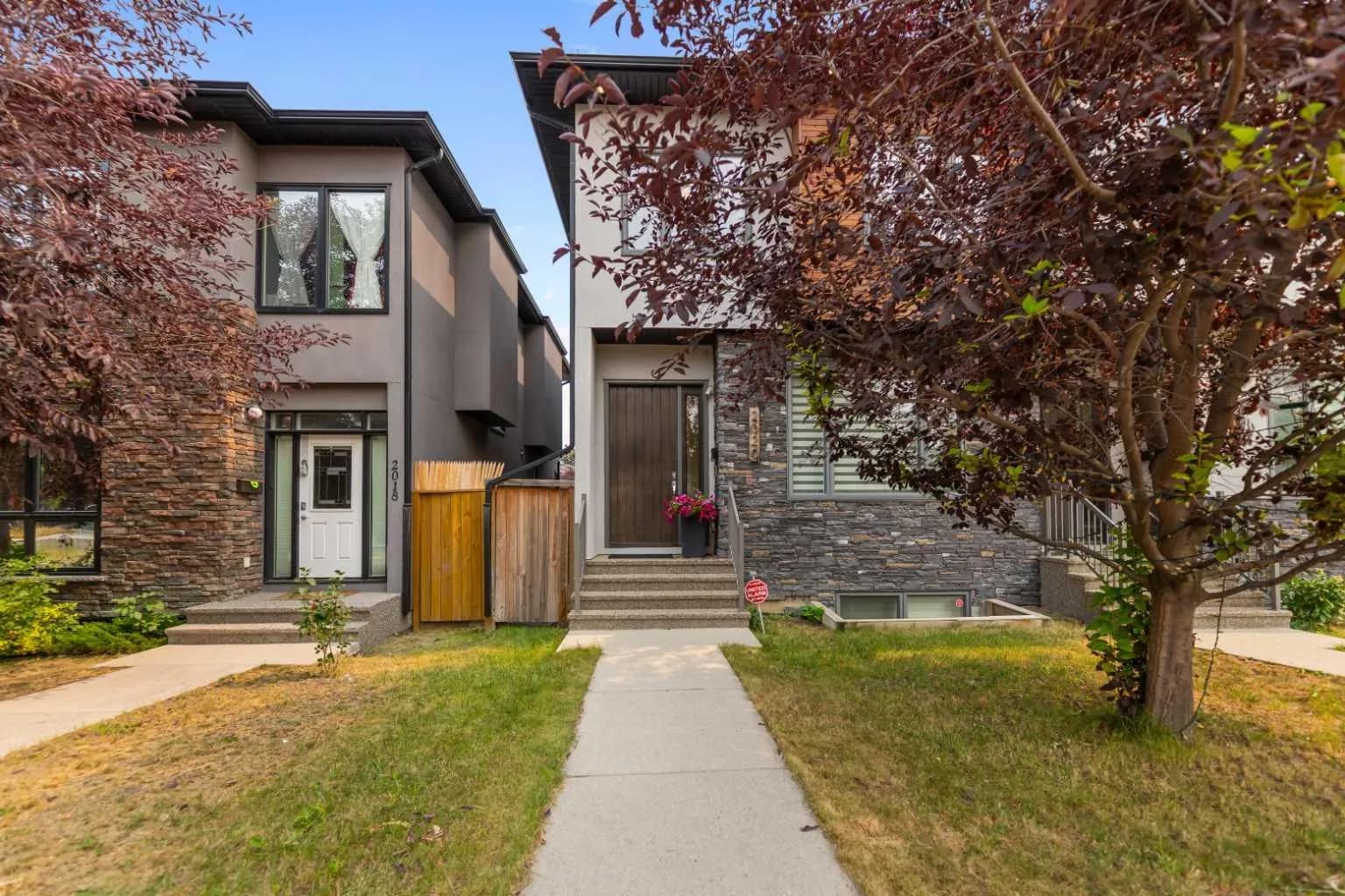 Semi Detached (Half Duplex)