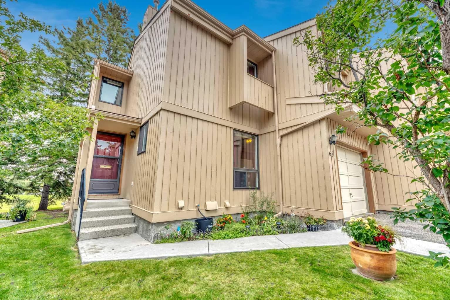 Semi Detached (Half Duplex)