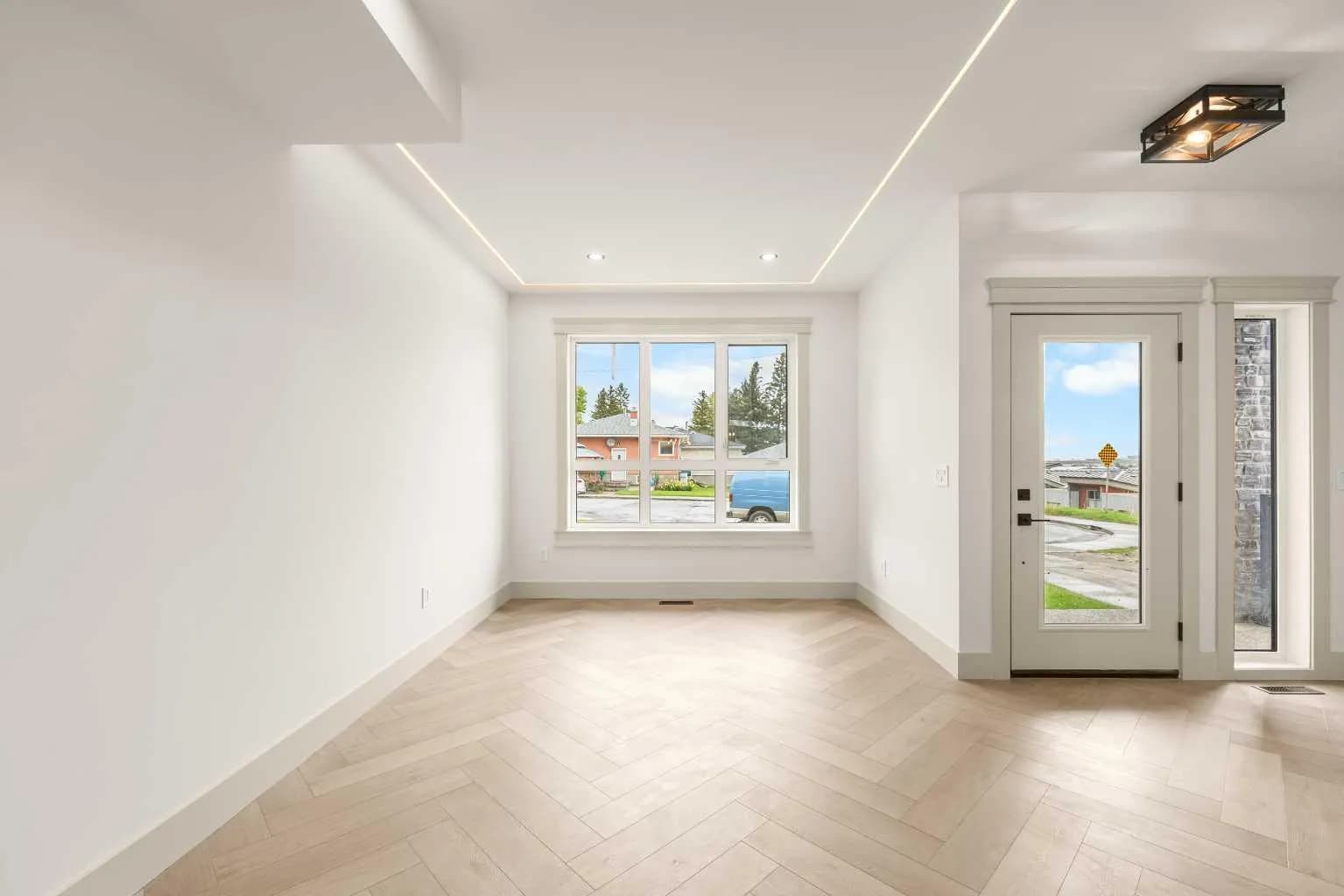 Semi Detached (Half Duplex)