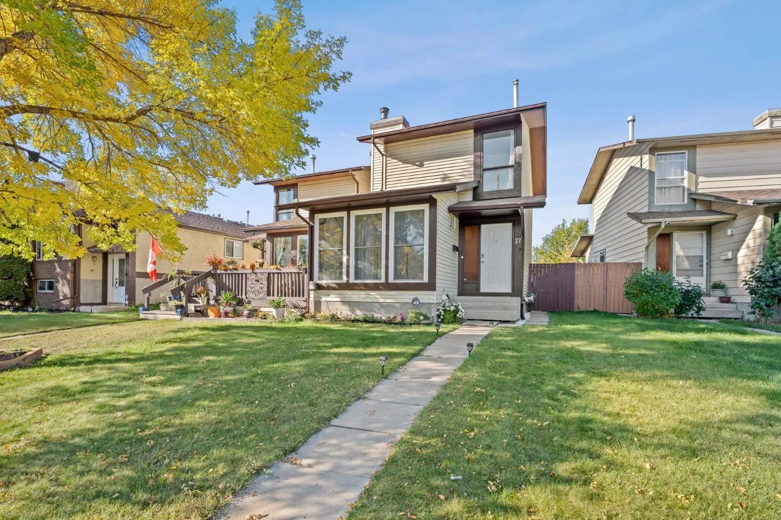 Semi Detached (Half Duplex)