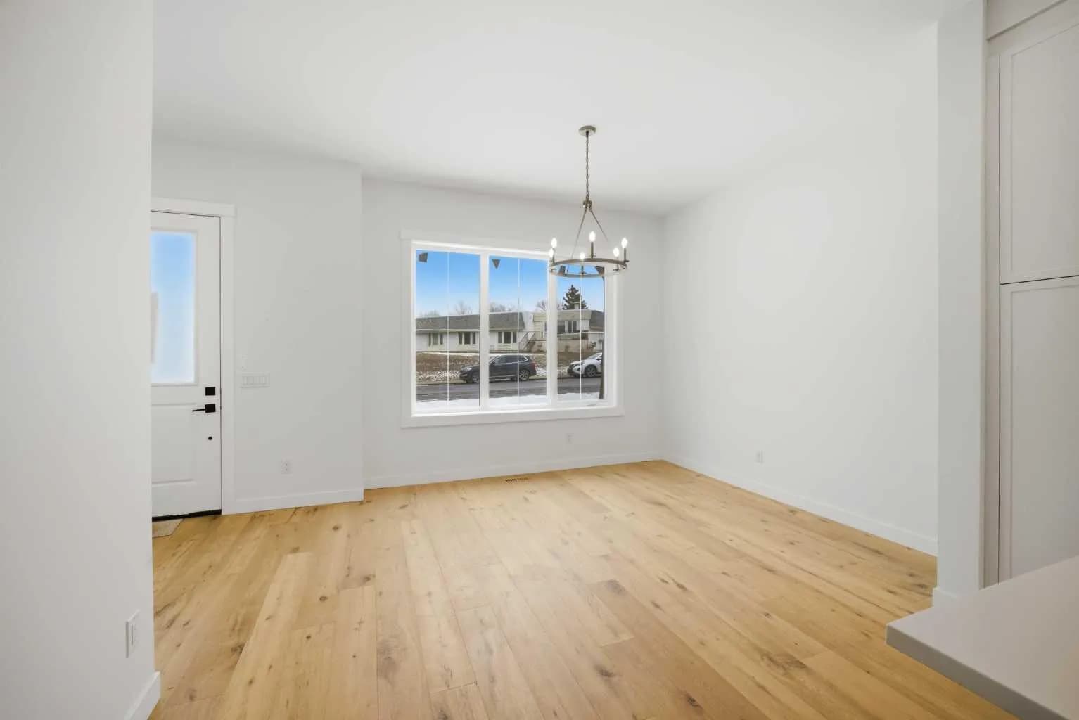 Semi Detached (Half Duplex)