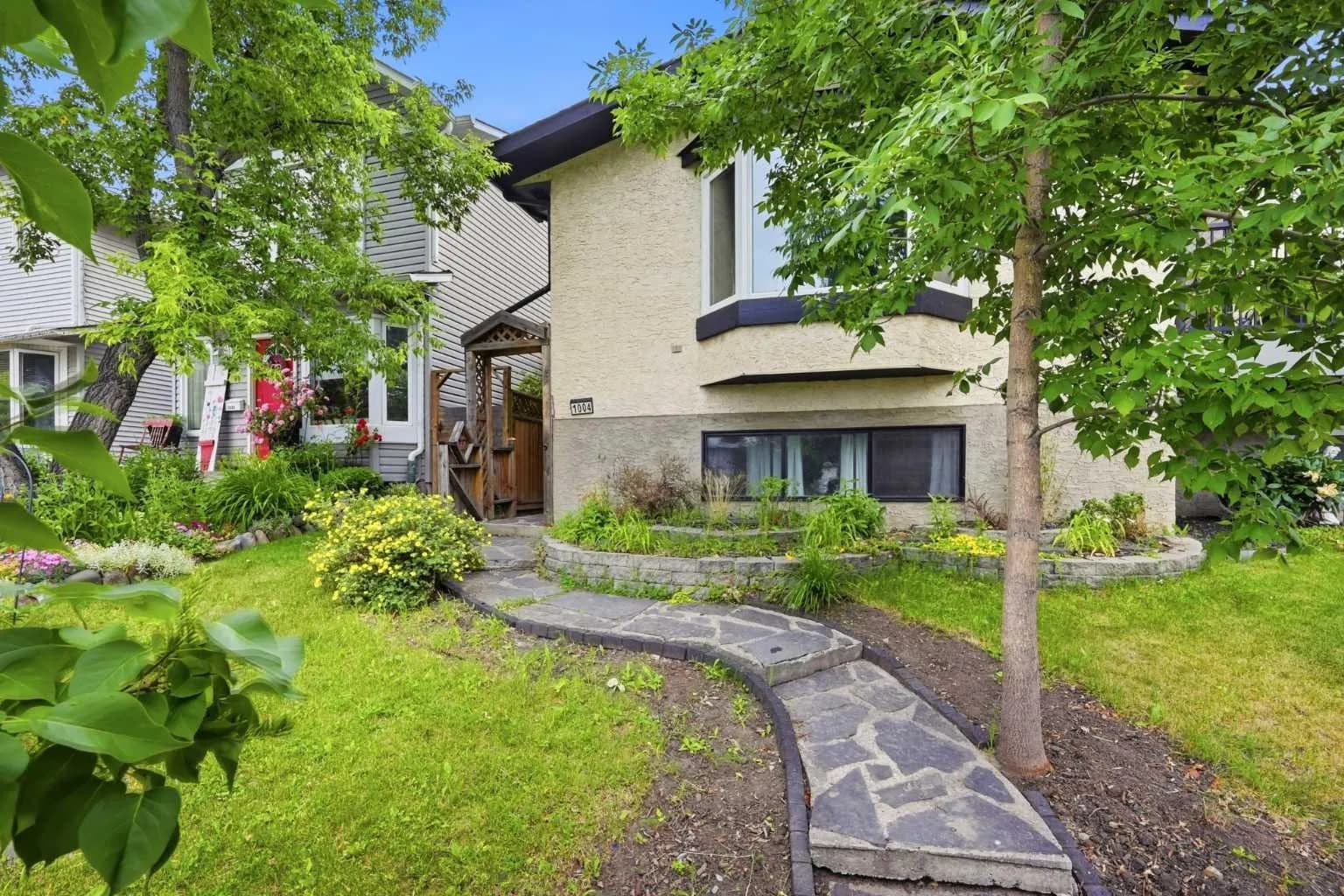 Semi Detached (Half Duplex)