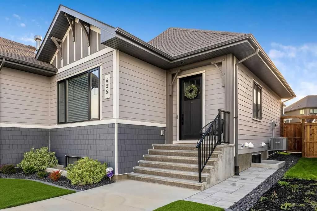 Semi Detached (Half Duplex)