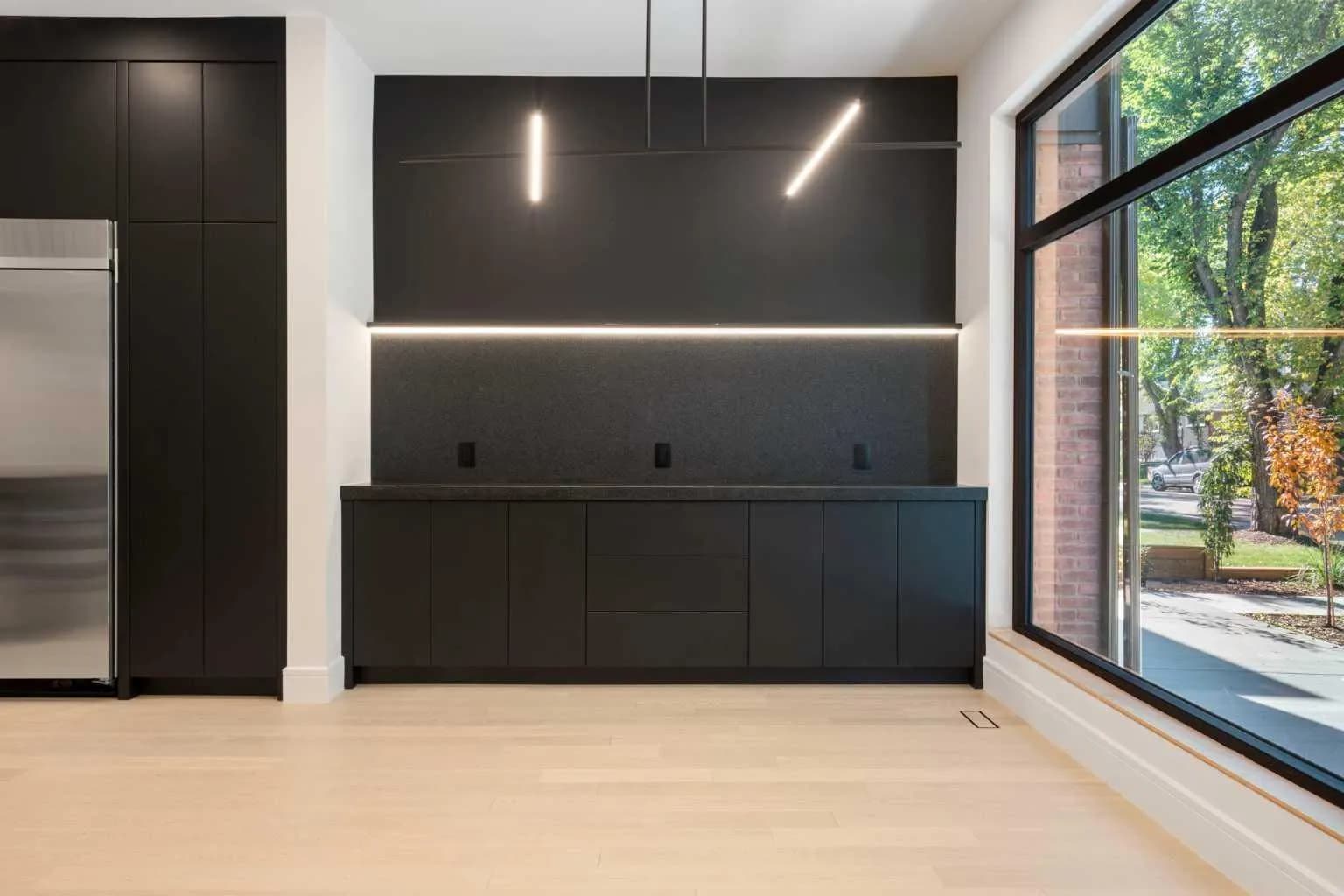 Semi Detached (Half Duplex)