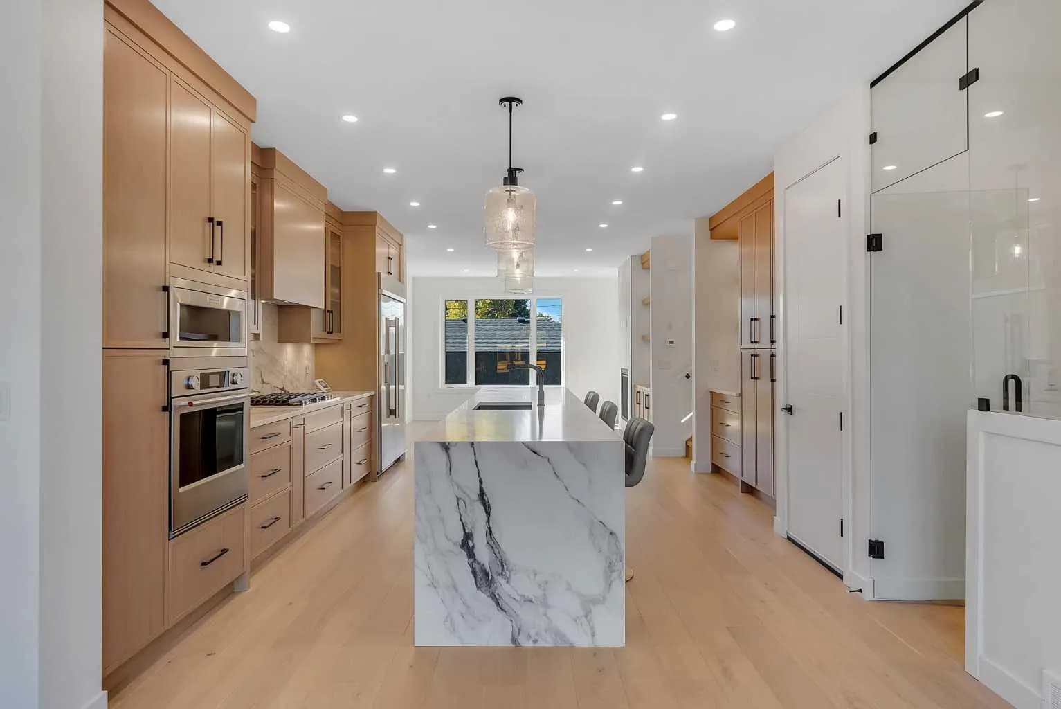 Semi Detached (Half Duplex)