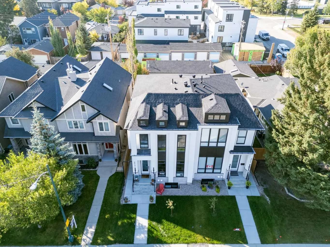 Semi Detached (Half Duplex)