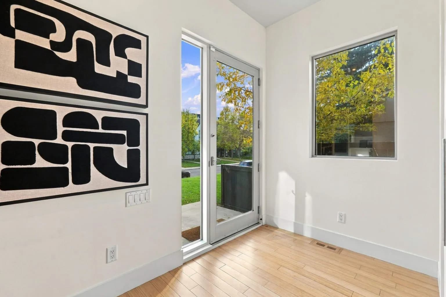 Semi Detached (Half Duplex)