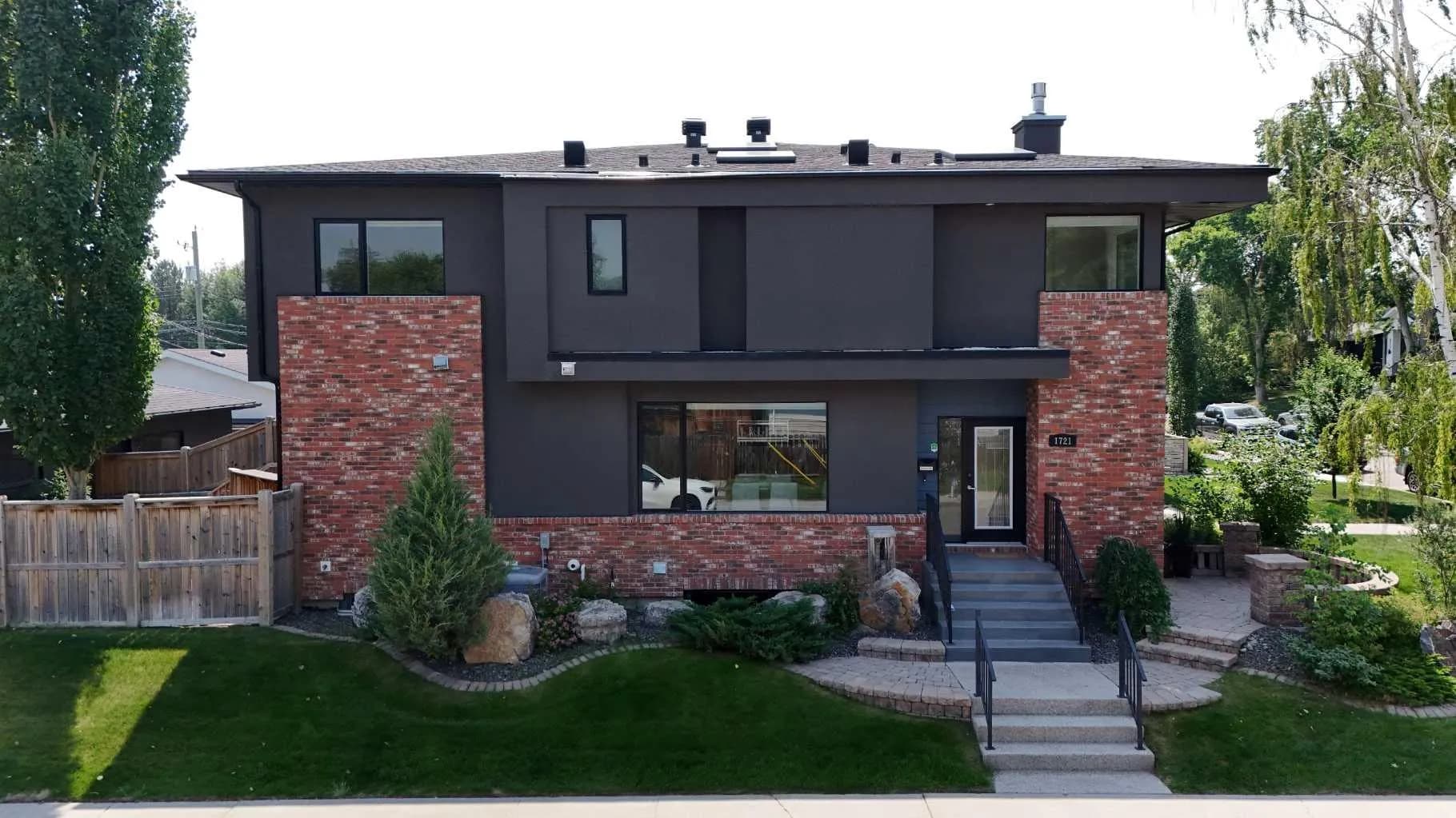 Semi Detached (Half Duplex)