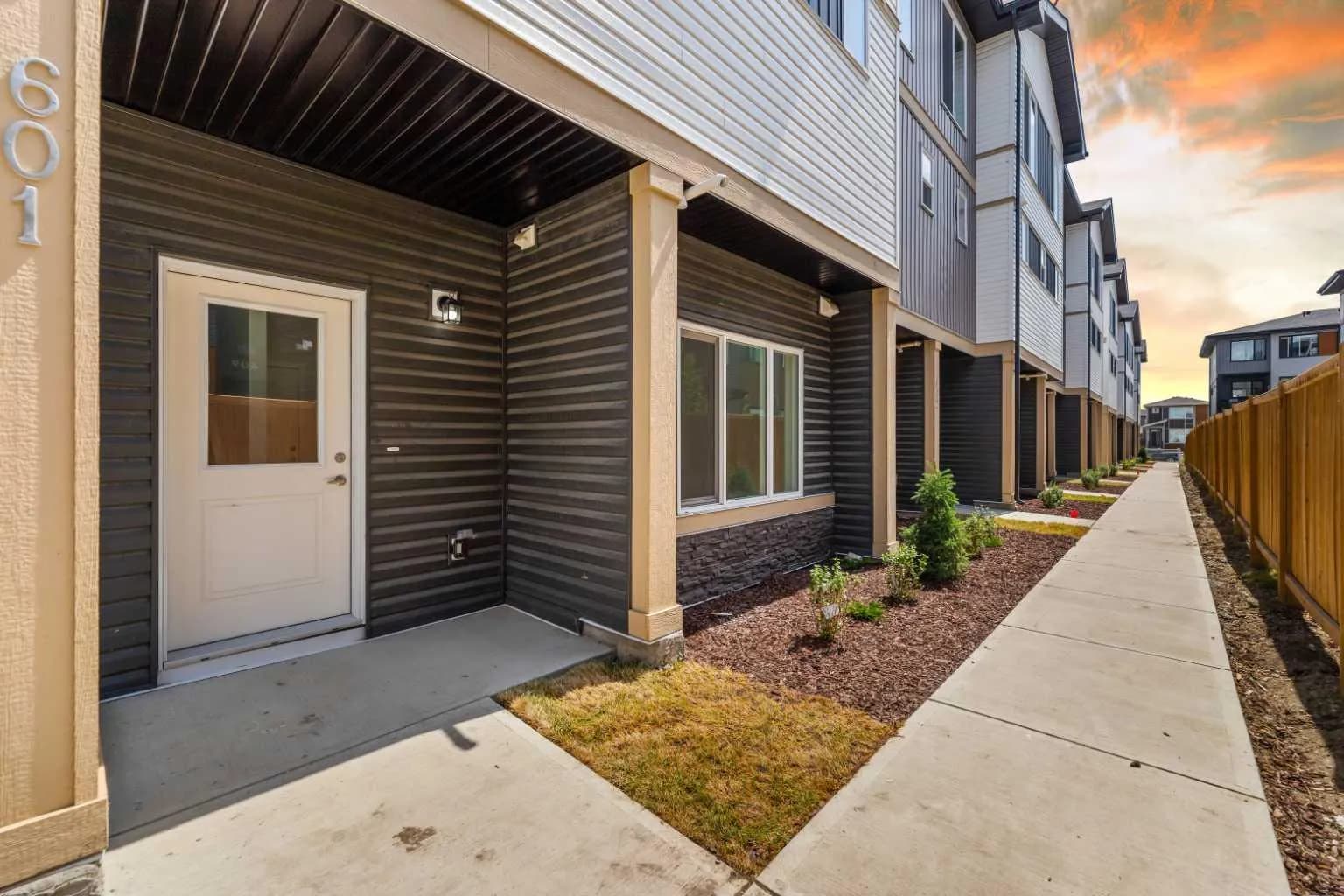 Row/Townhouse