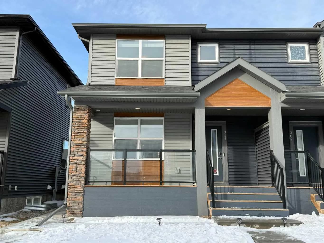 Semi Detached (Half Duplex)