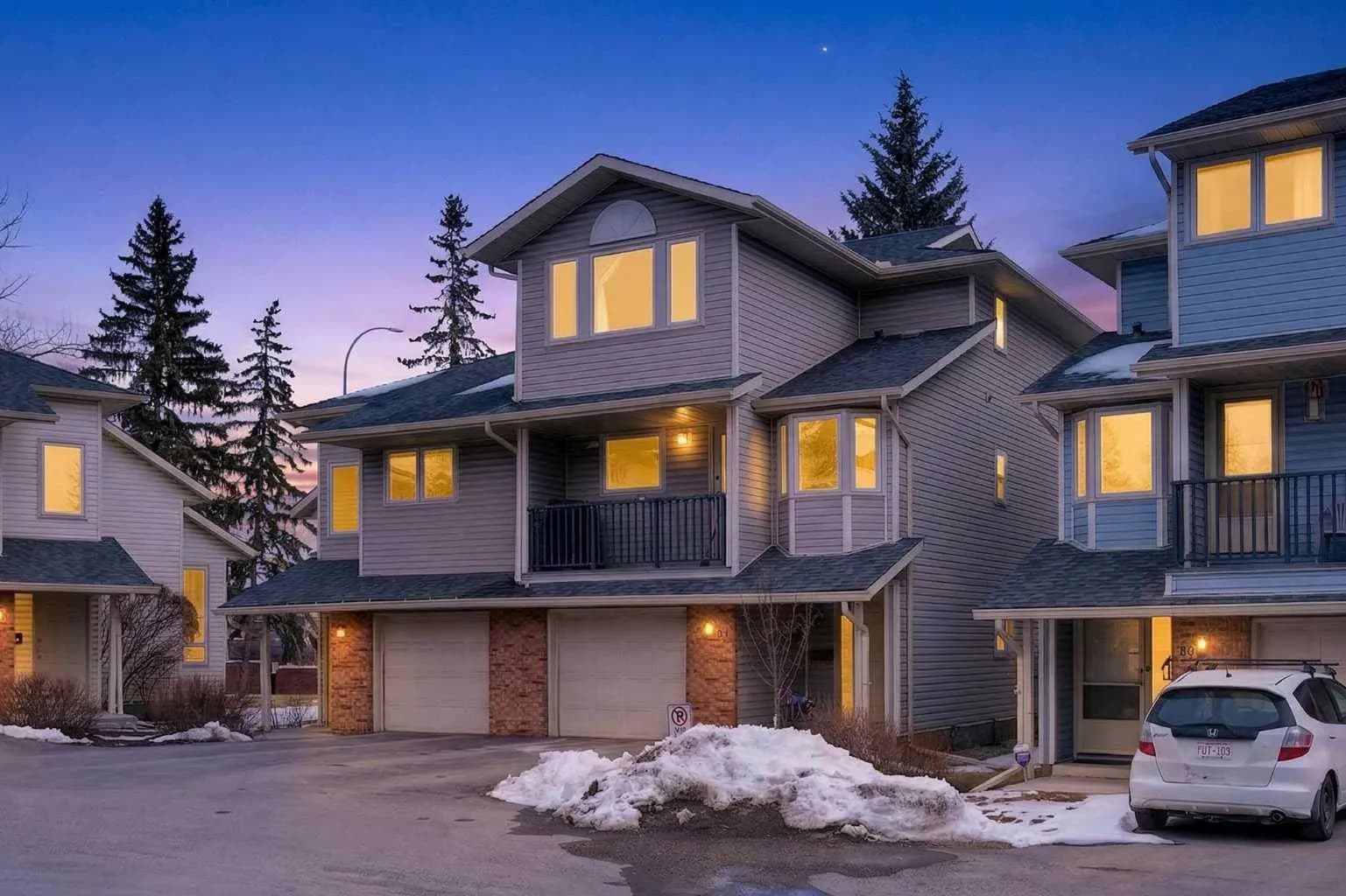 Semi Detached (Half Duplex)
