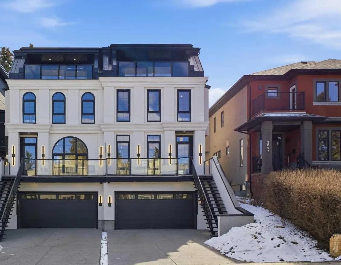 Semi Detached (Half Duplex)