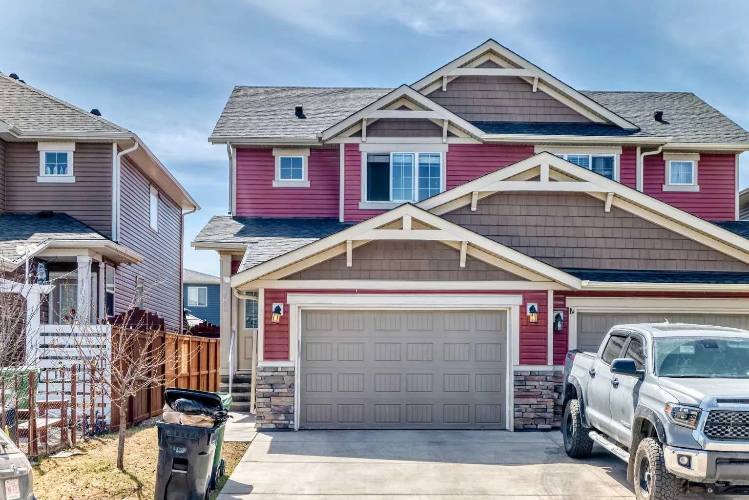 Semi Detached (Half Duplex)
