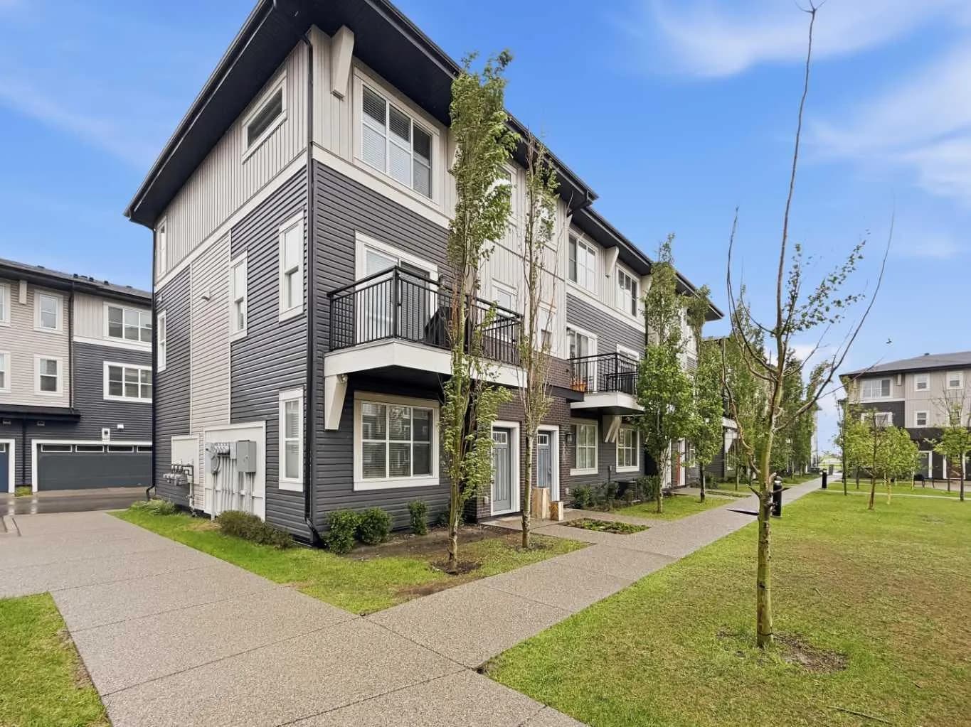 Row/Townhouse