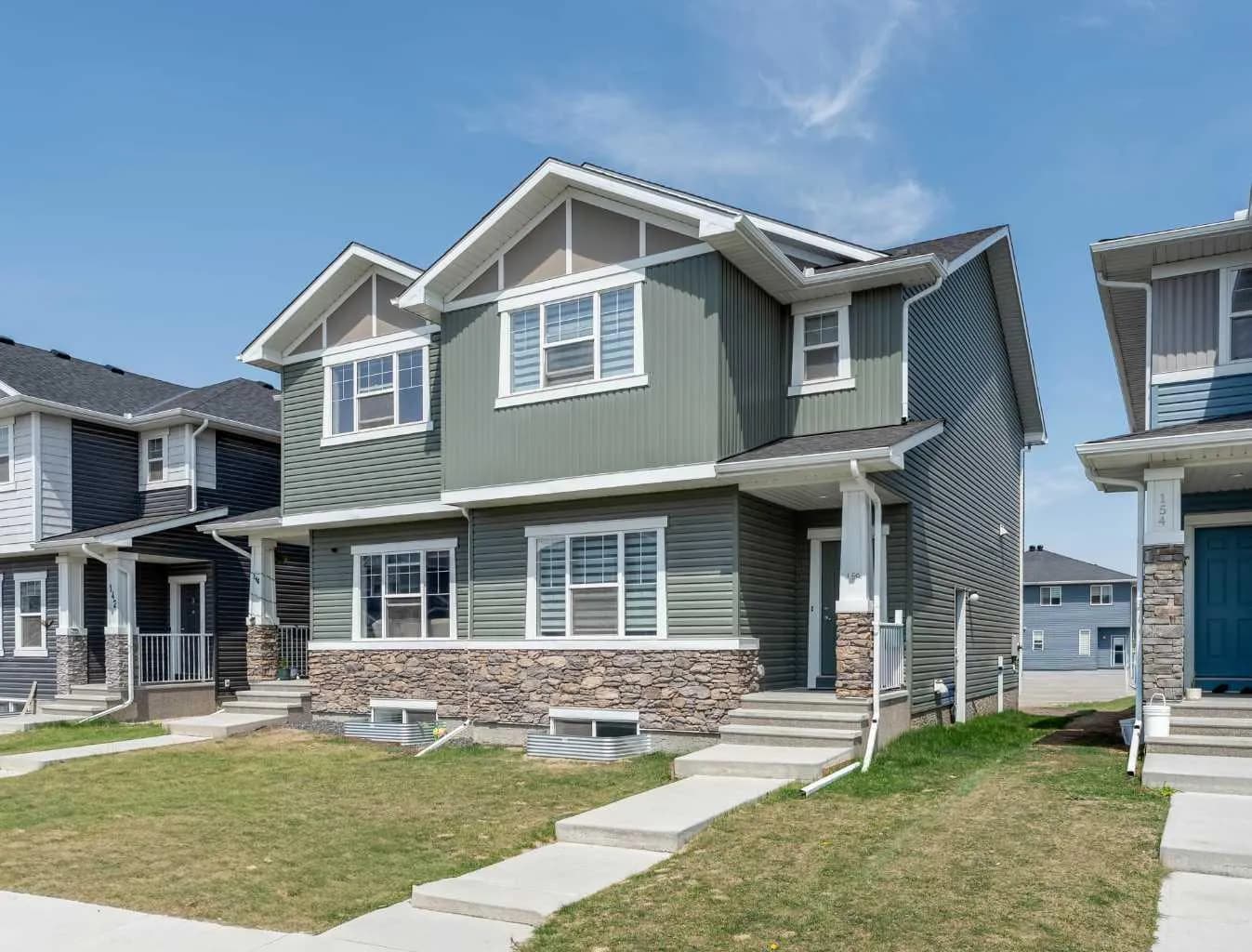 Semi Detached (Half Duplex)
