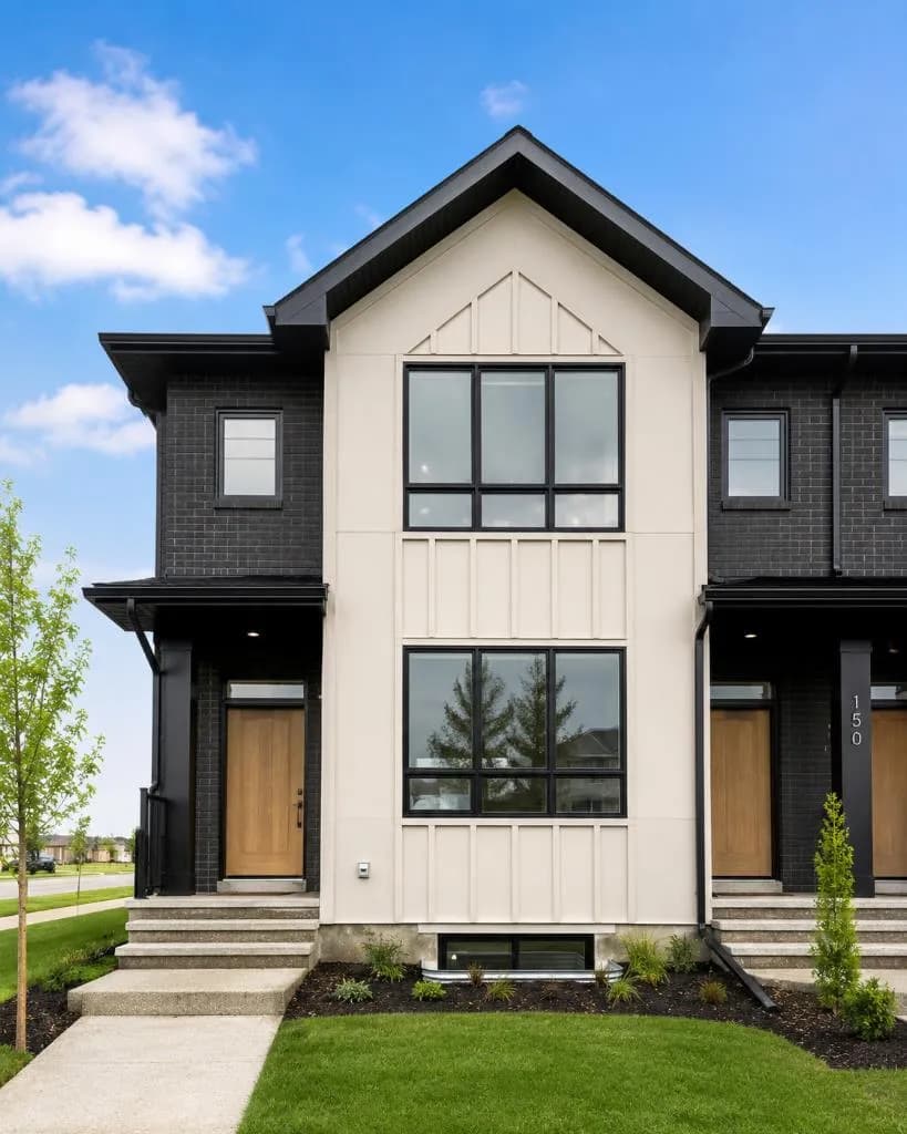 Semi Detached (Half Duplex)