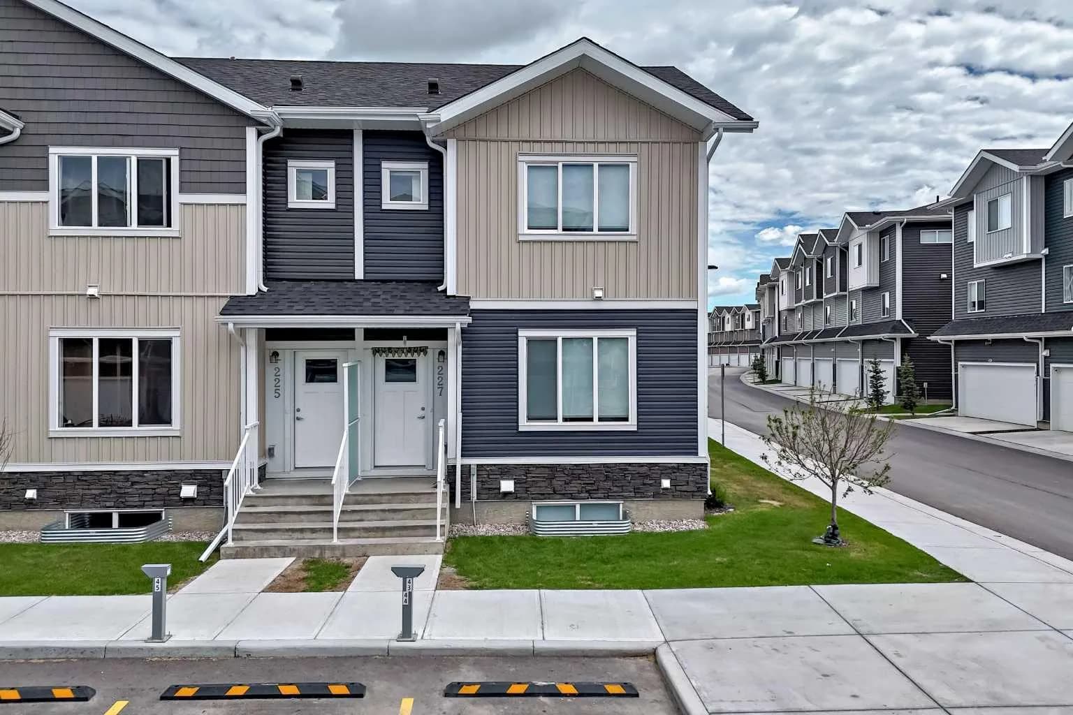 Row/Townhouse