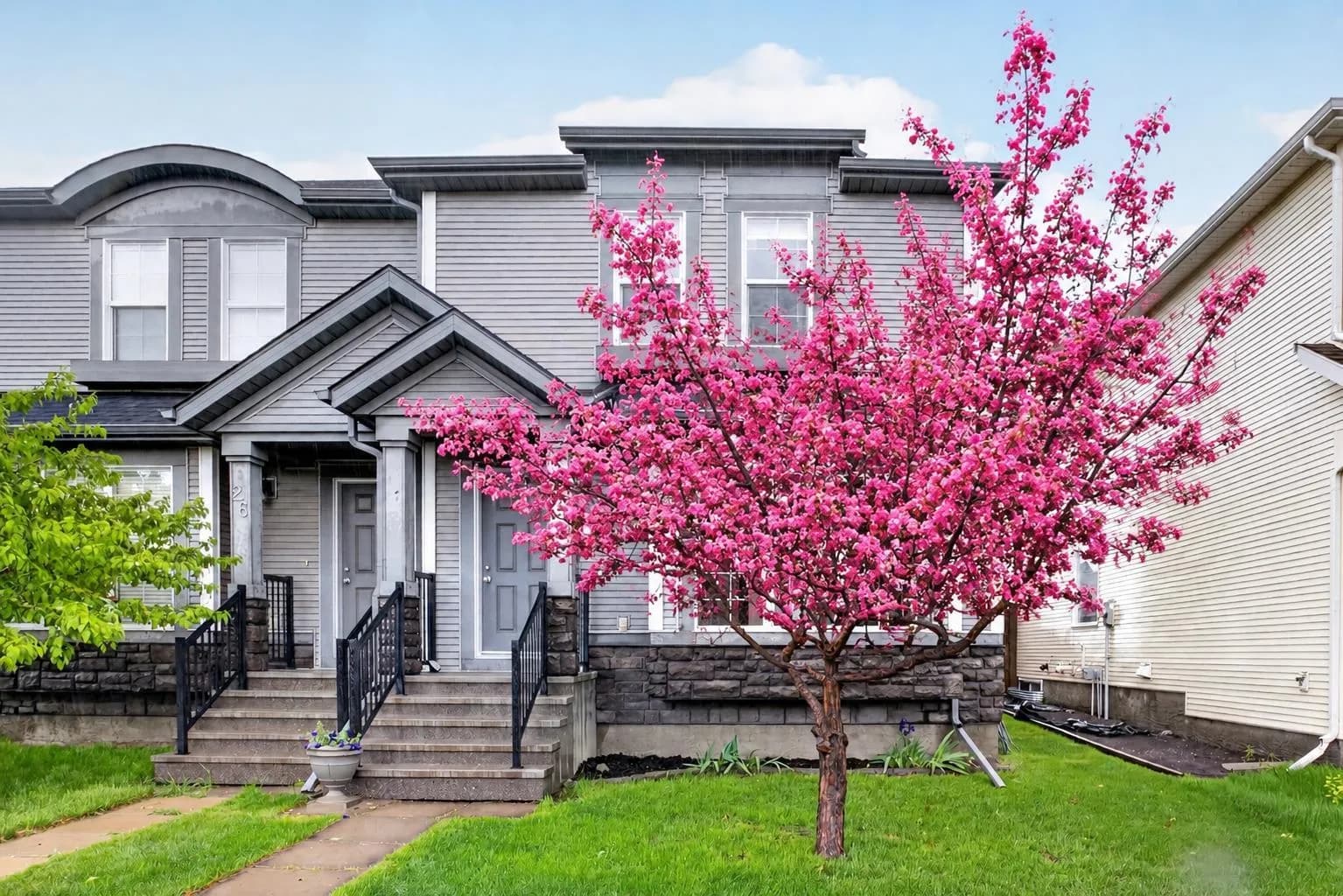 Semi Detached (Half Duplex)