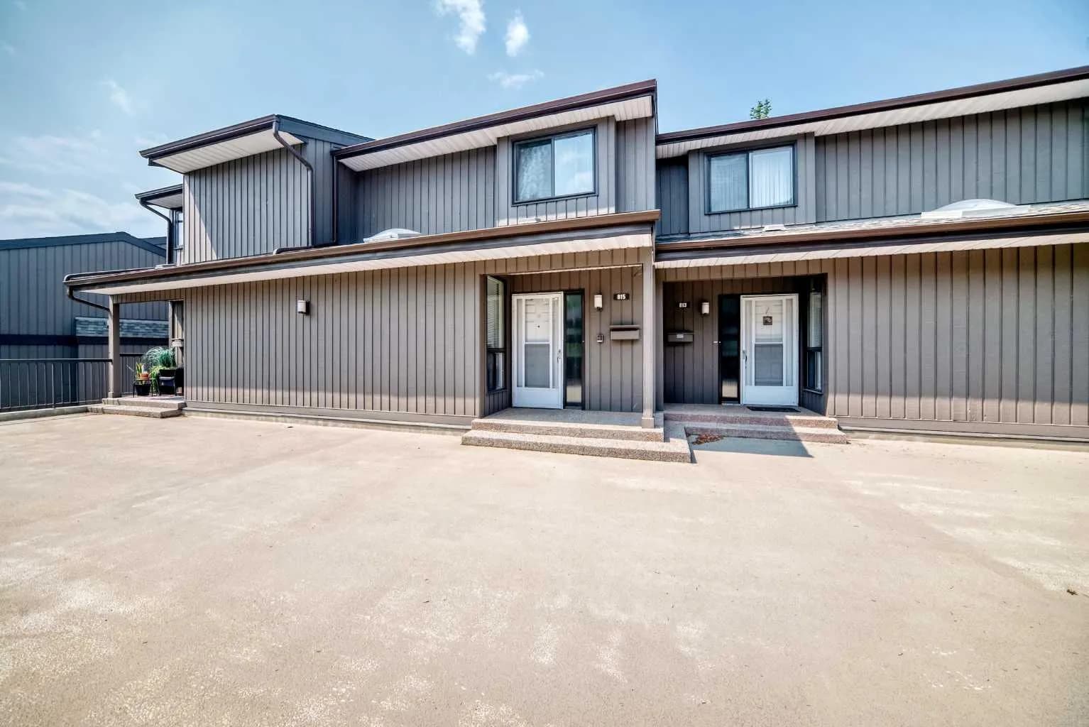 Row/Townhouse