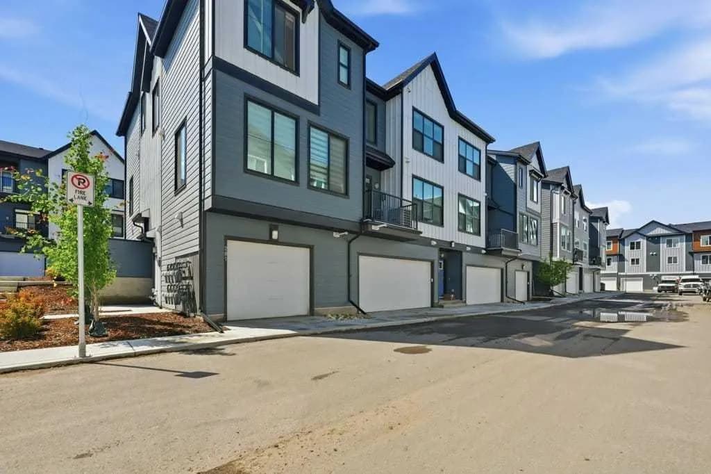 Row/Townhouse