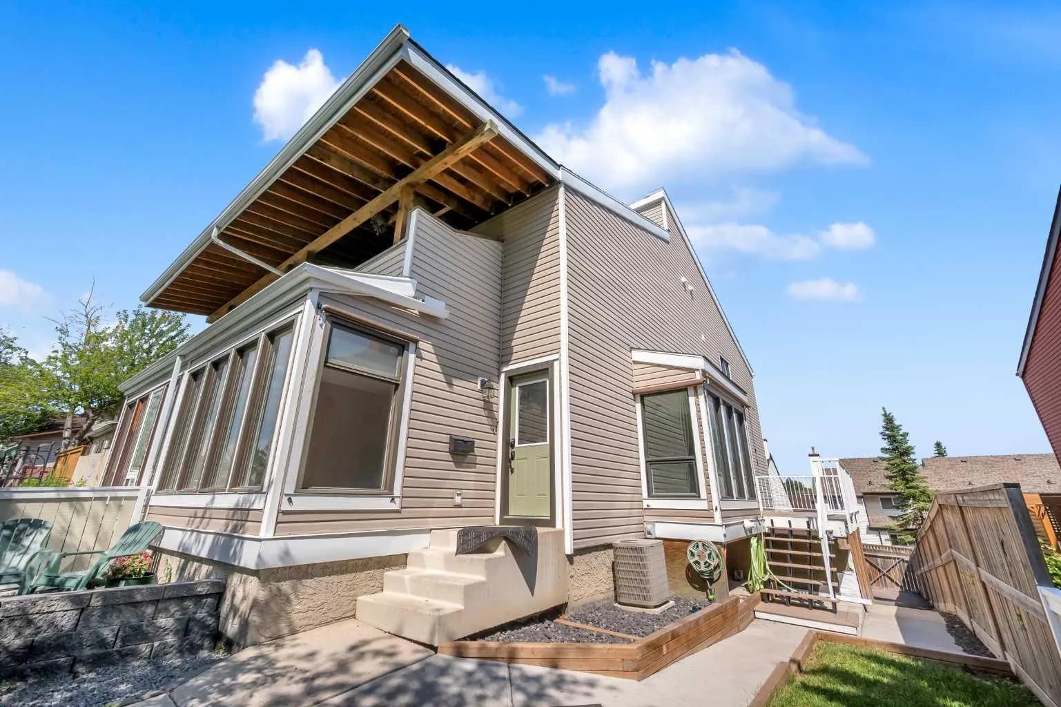 Semi Detached (Half Duplex)