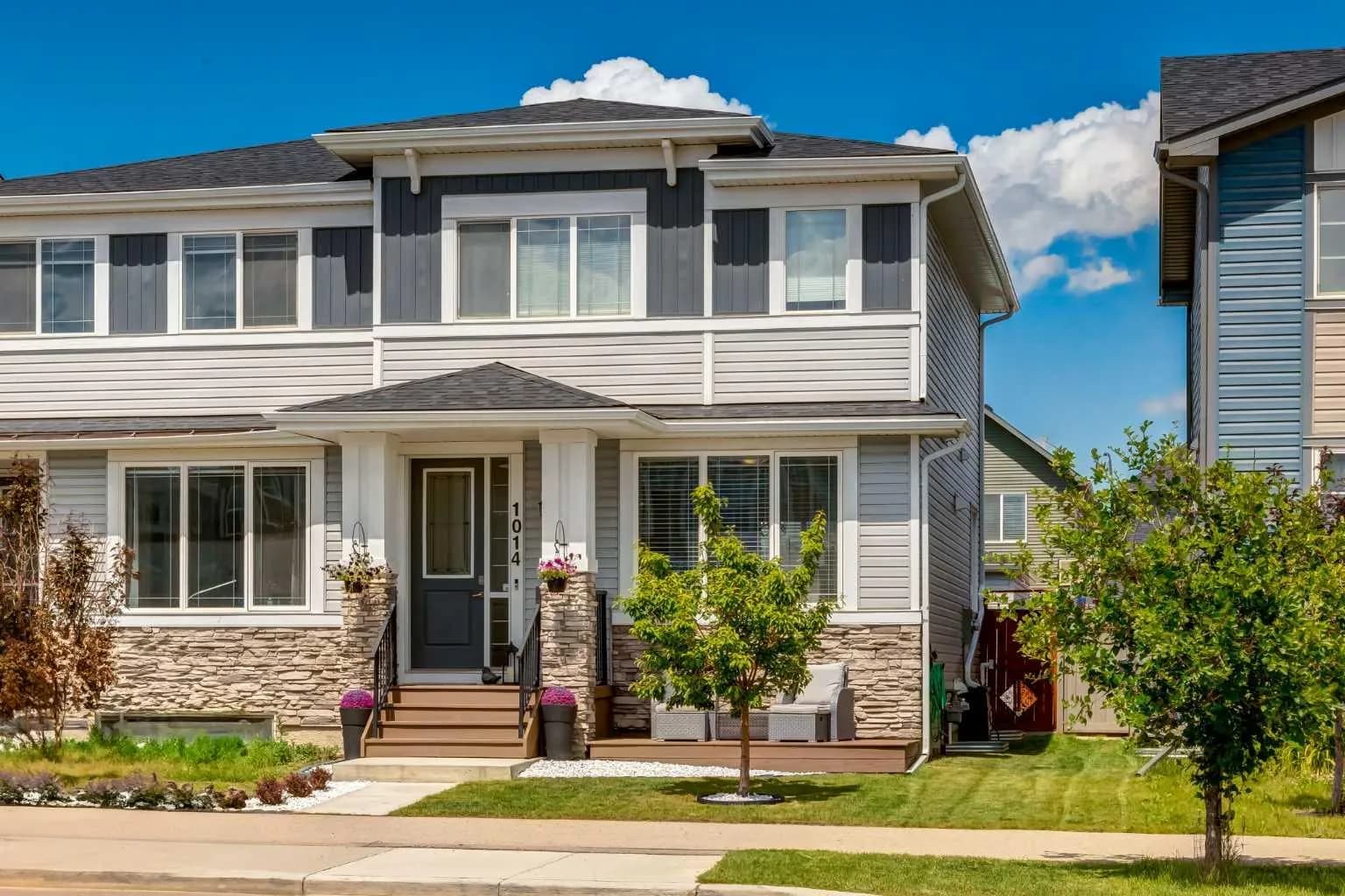 Semi Detached (Half Duplex)