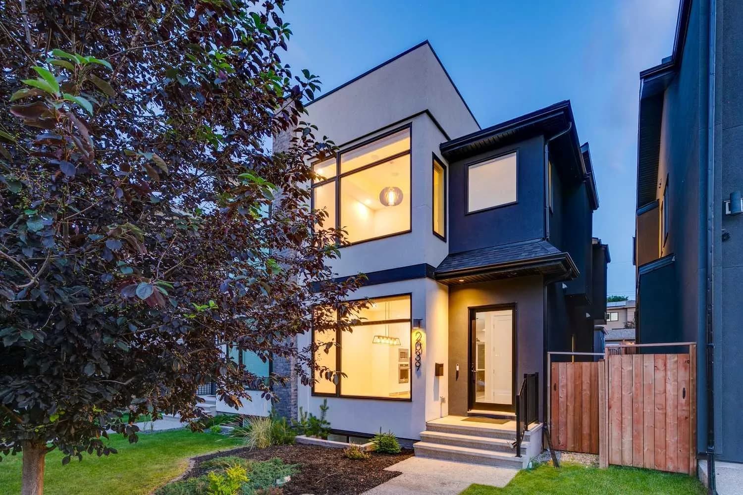 Semi Detached (Half Duplex)