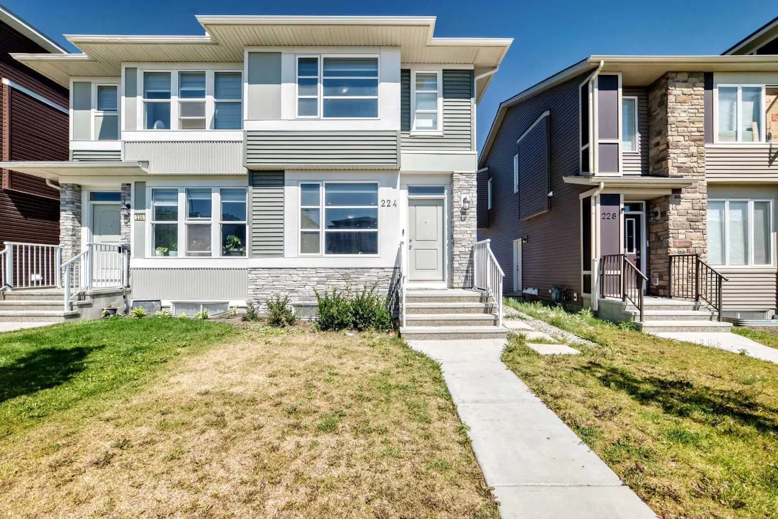 Semi Detached (Half Duplex)