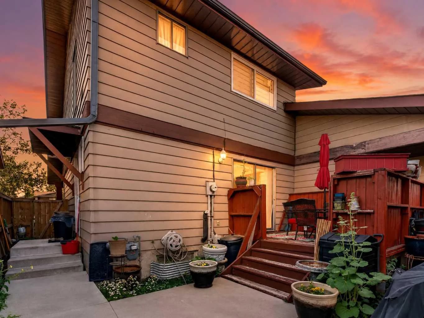 Semi Detached (Half Duplex)