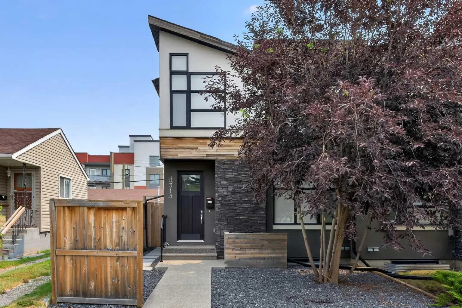 Semi Detached (Half Duplex)