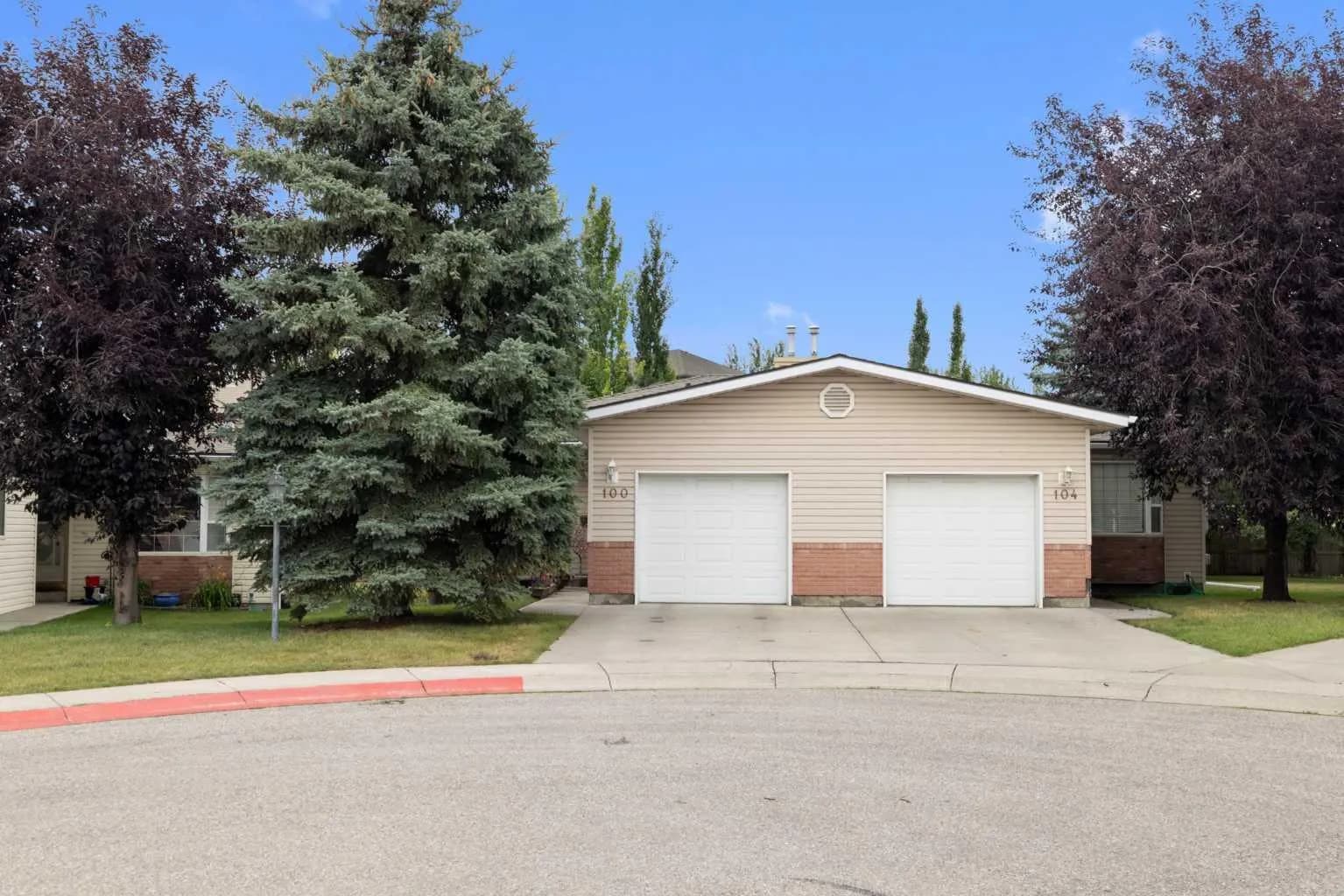 Semi Detached (Half Duplex)