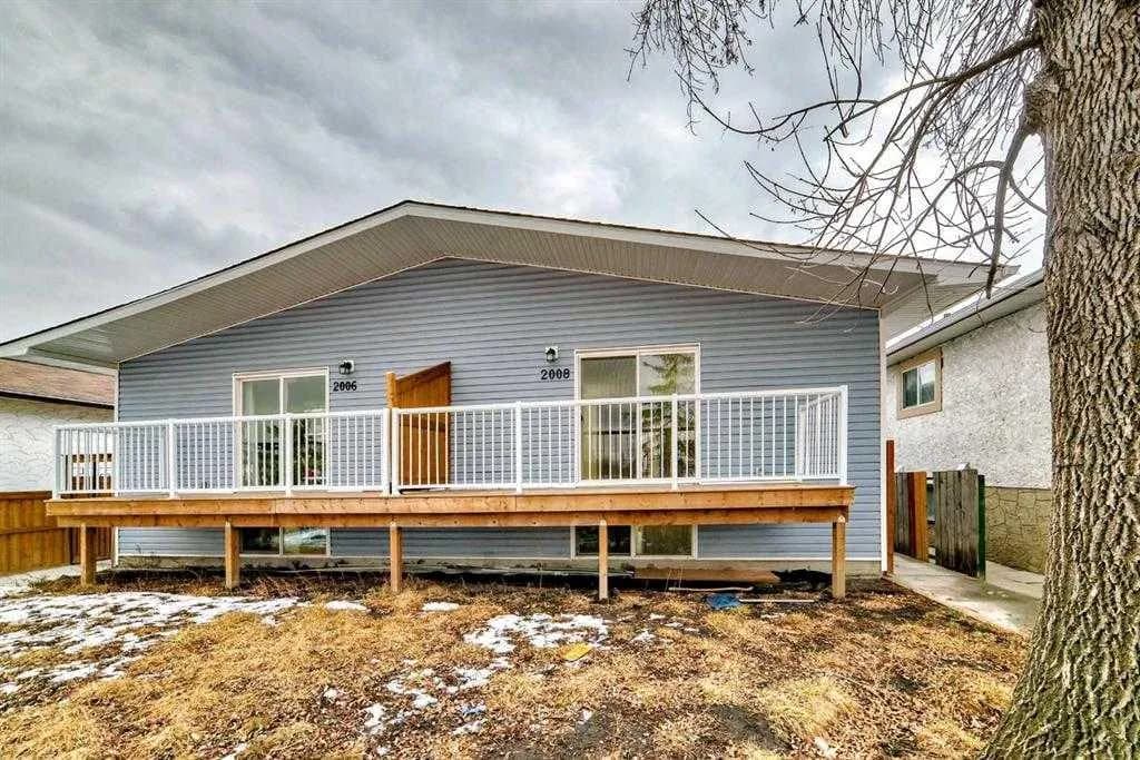 Semi Detached (Half Duplex)