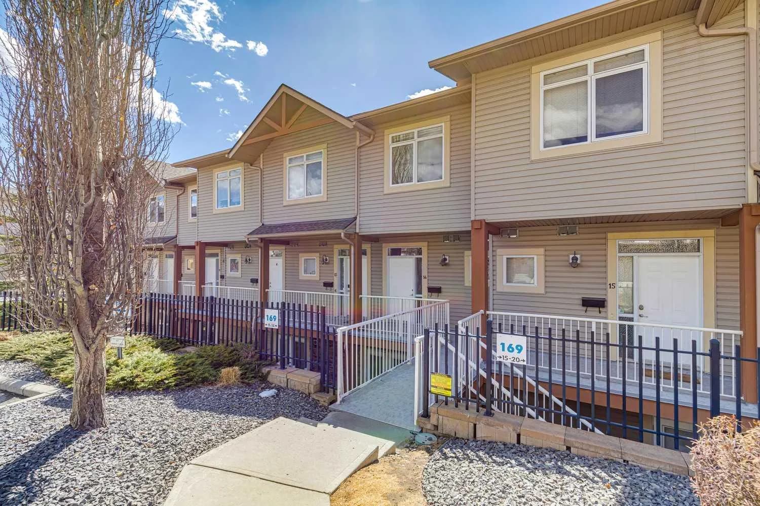 Row/Townhouse