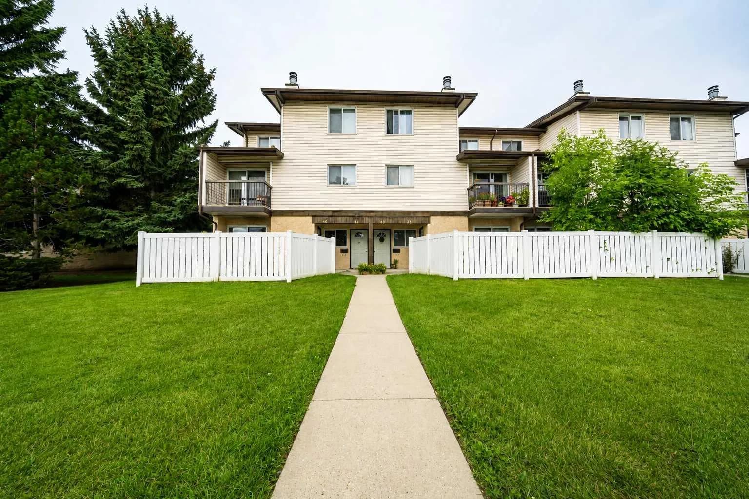 Row/Townhouse
