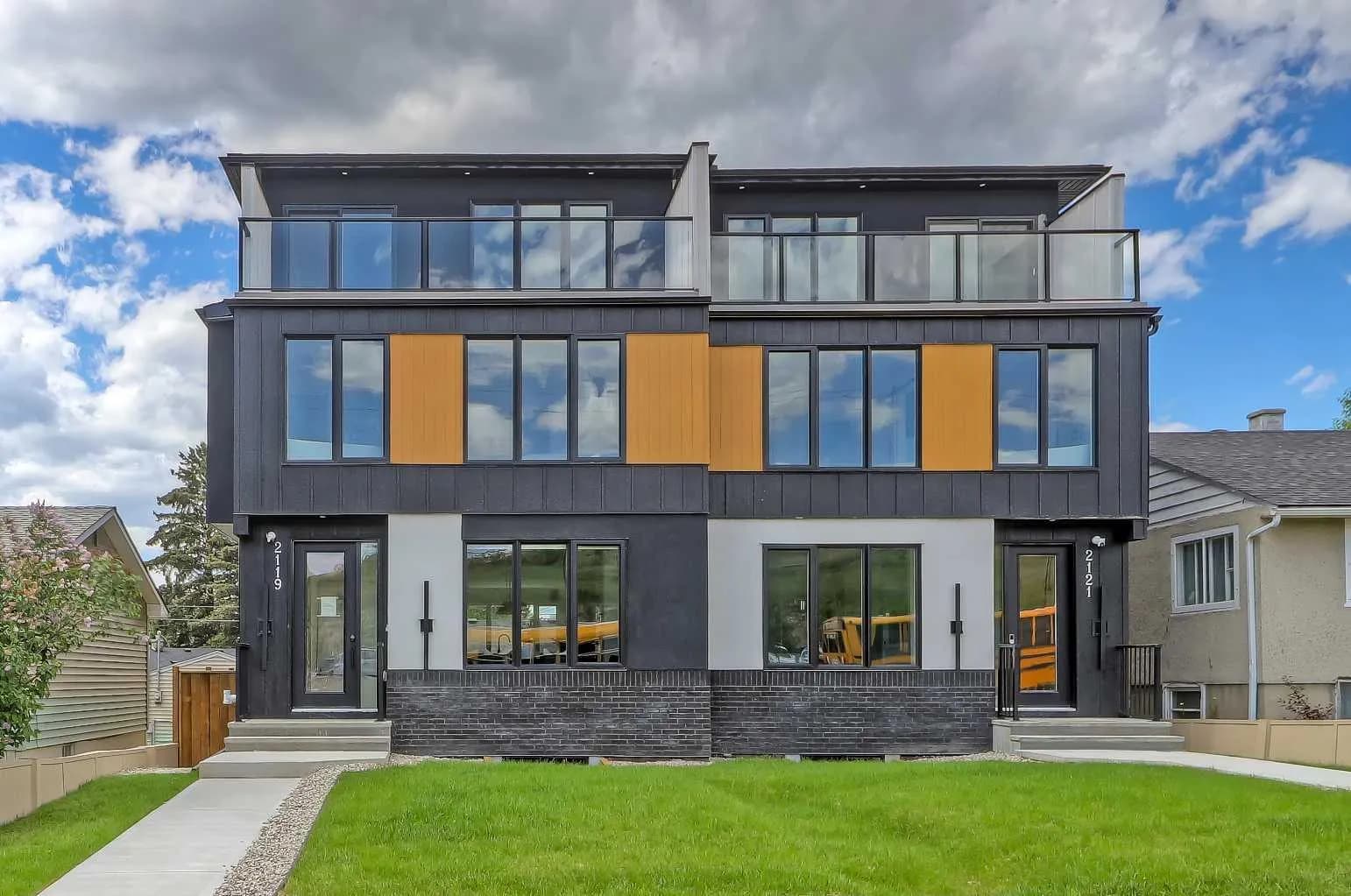 Semi Detached (Half Duplex)