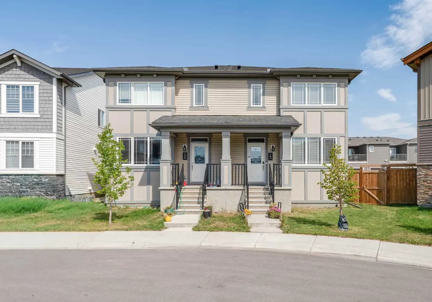 Semi Detached (Half Duplex)