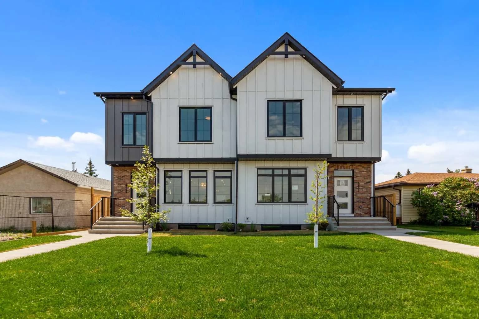 Semi Detached (Half Duplex)