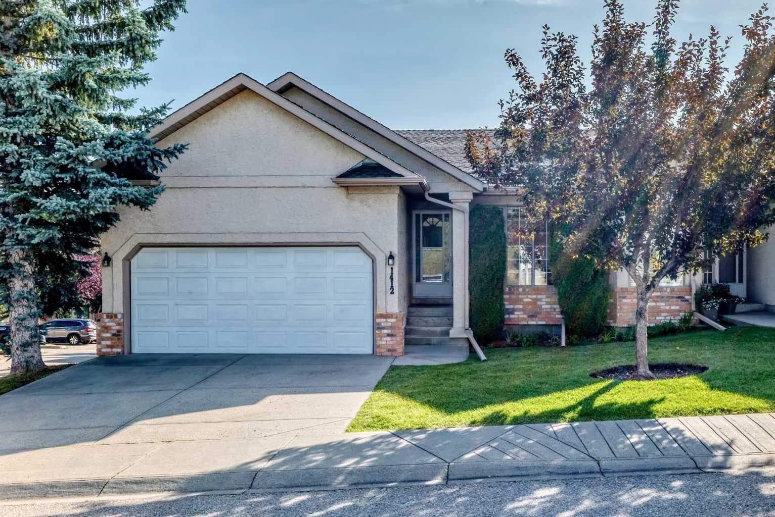 Semi Detached (Half Duplex)