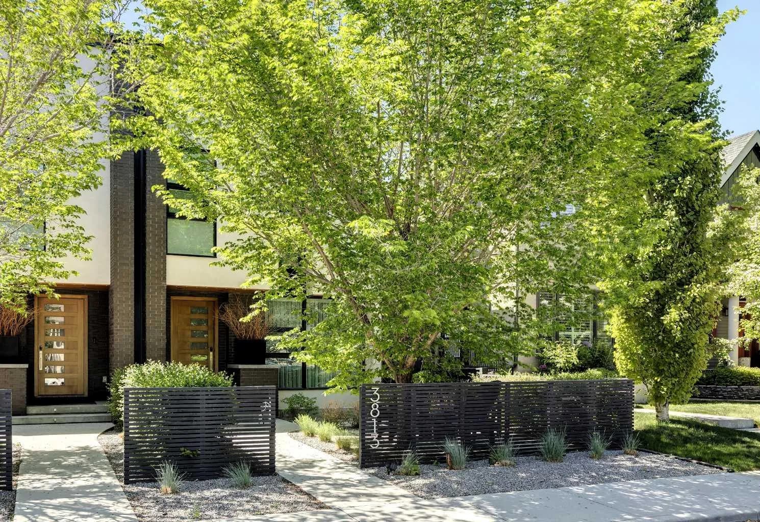 Semi Detached (Half Duplex)