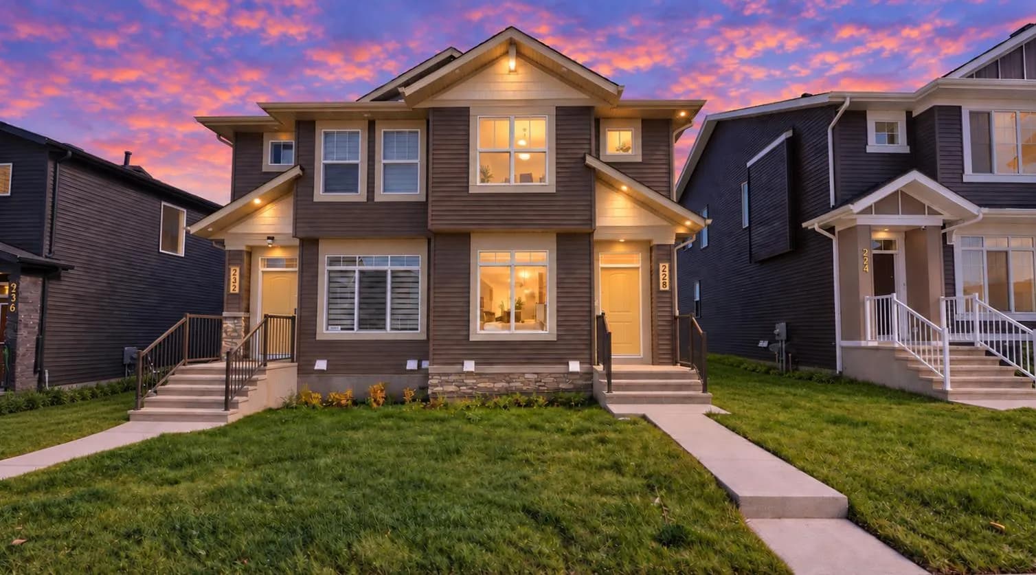 Semi Detached (Half Duplex)