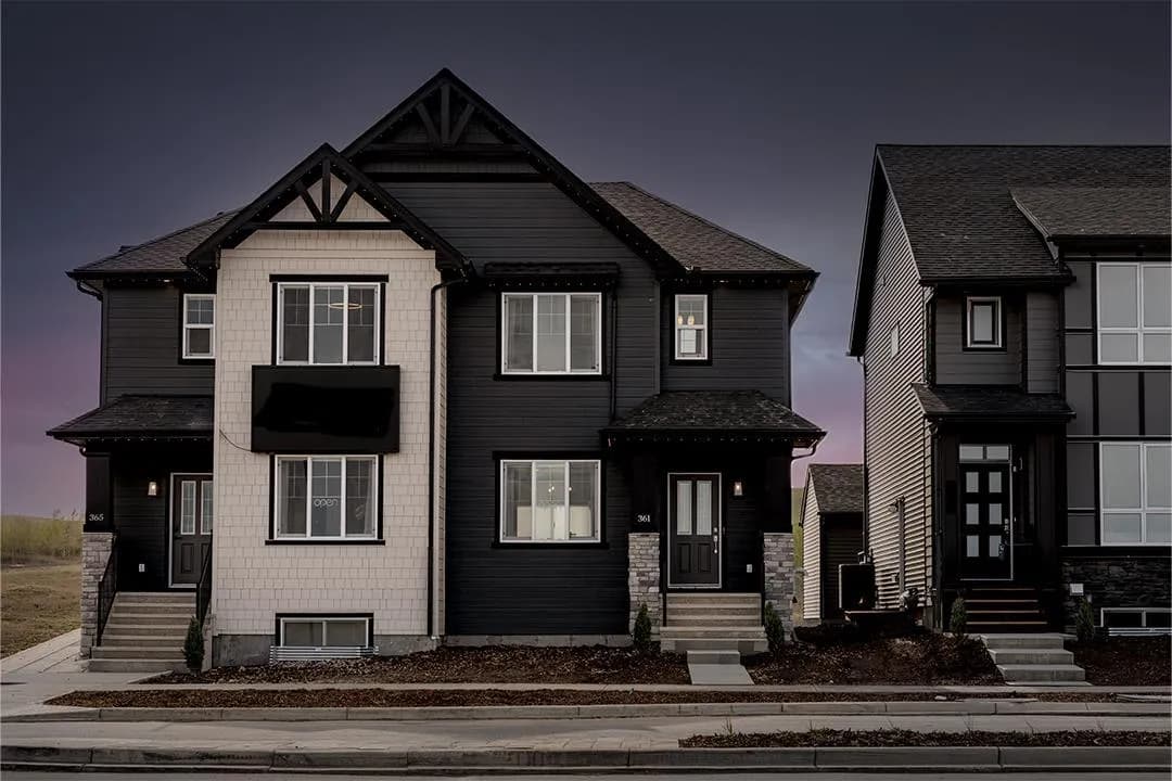 Semi Detached (Half Duplex)