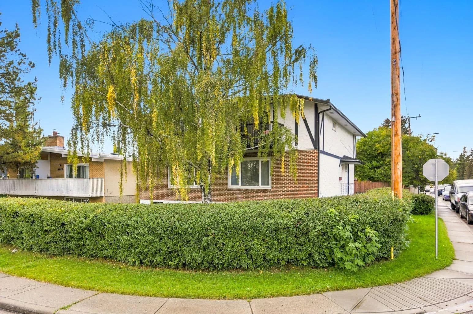 Semi Detached (Half Duplex)
