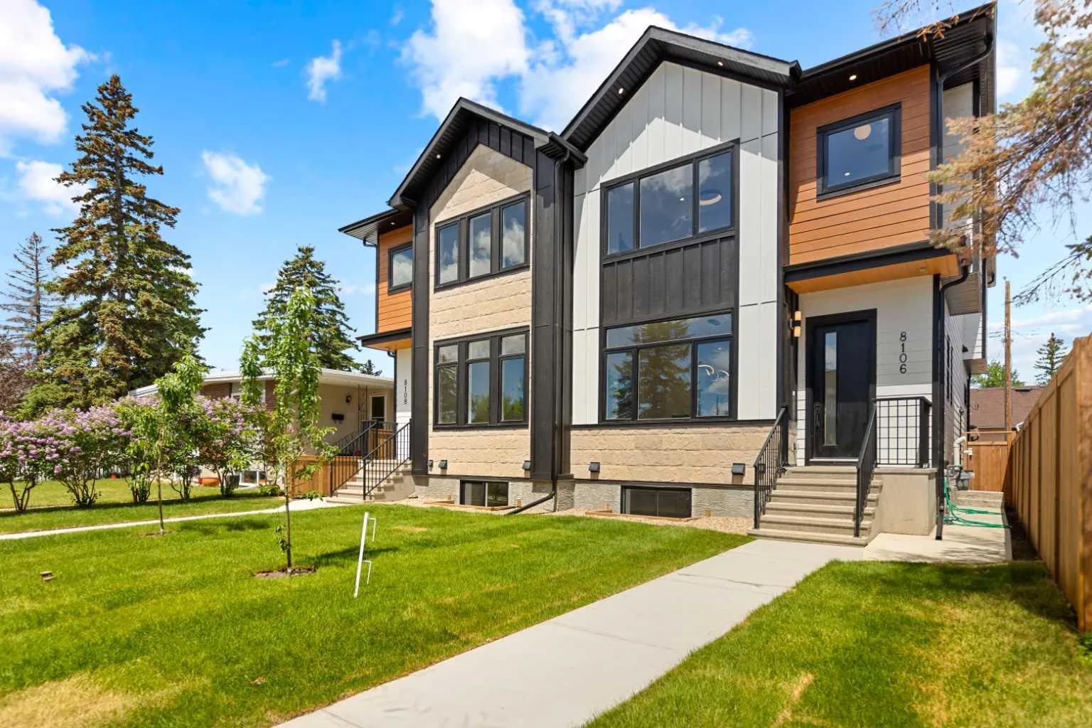 Semi Detached (Half Duplex)