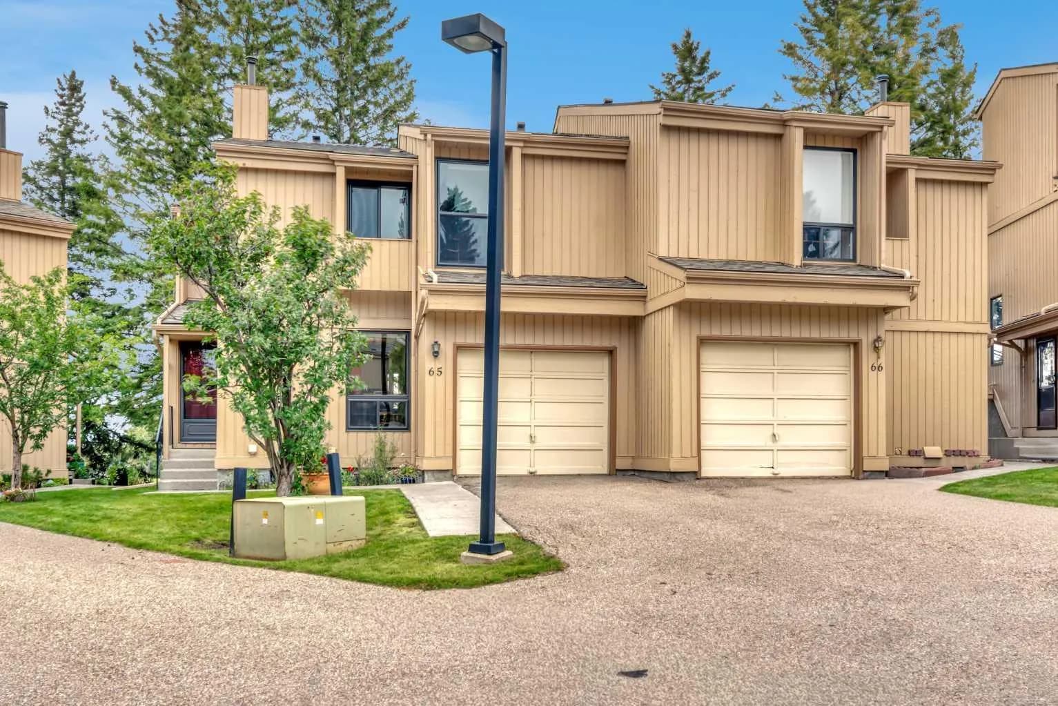 Semi Detached (Half Duplex)
