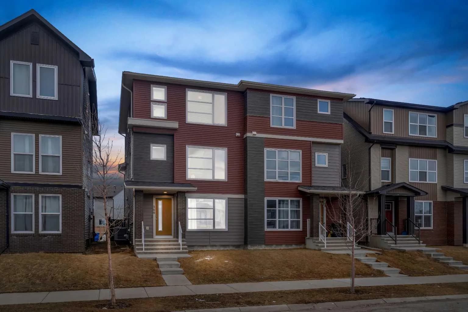 Semi Detached (Half Duplex)