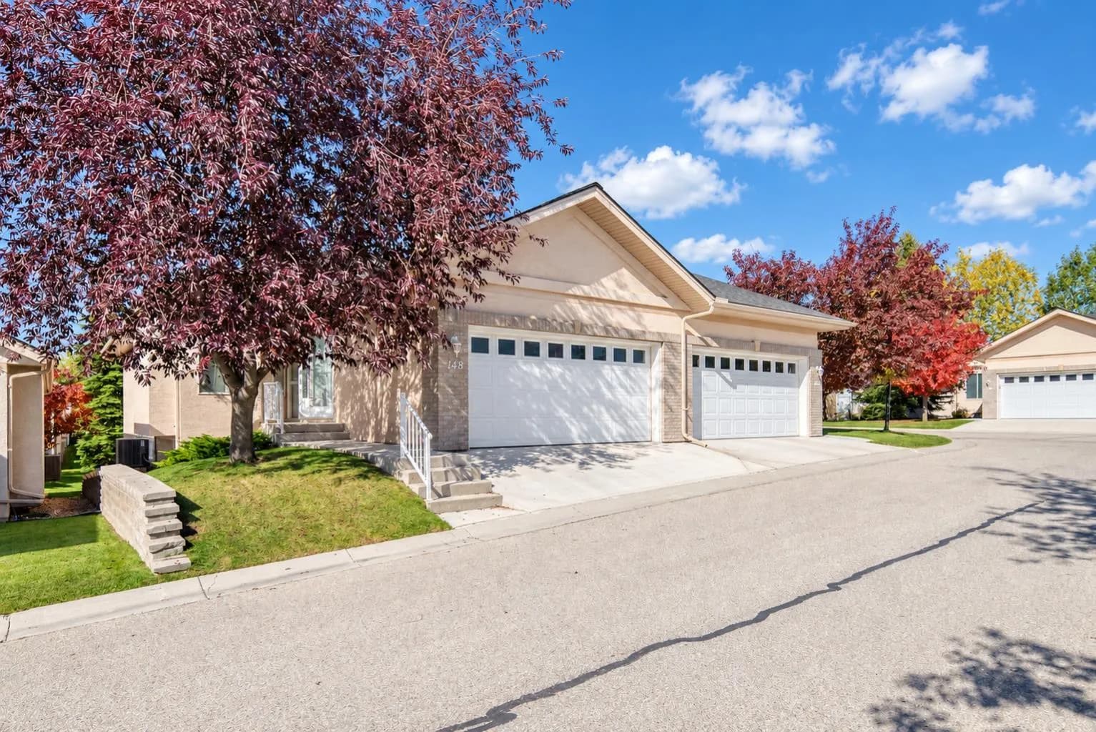 Semi Detached (Half Duplex)