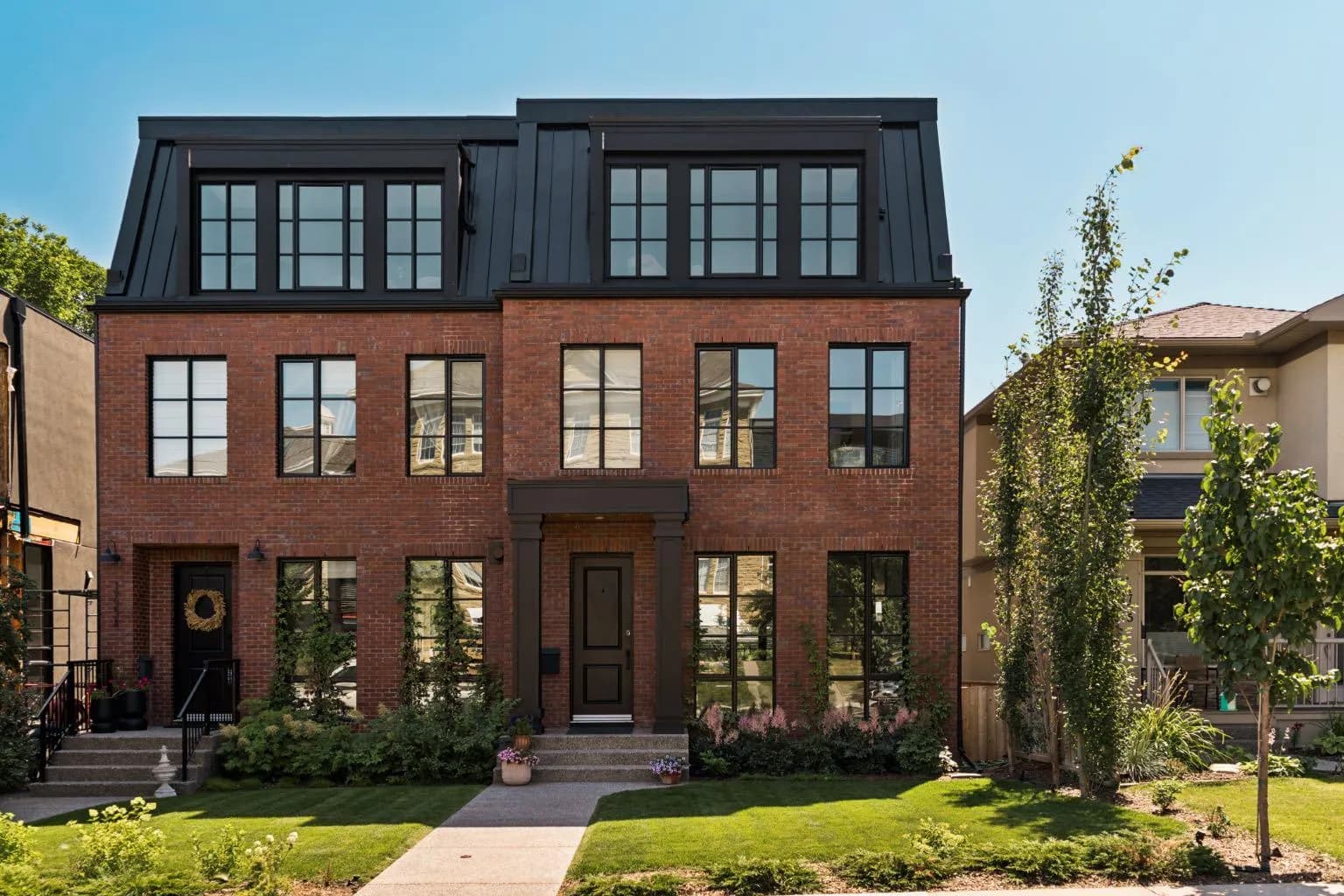 Semi Detached (Half Duplex)
